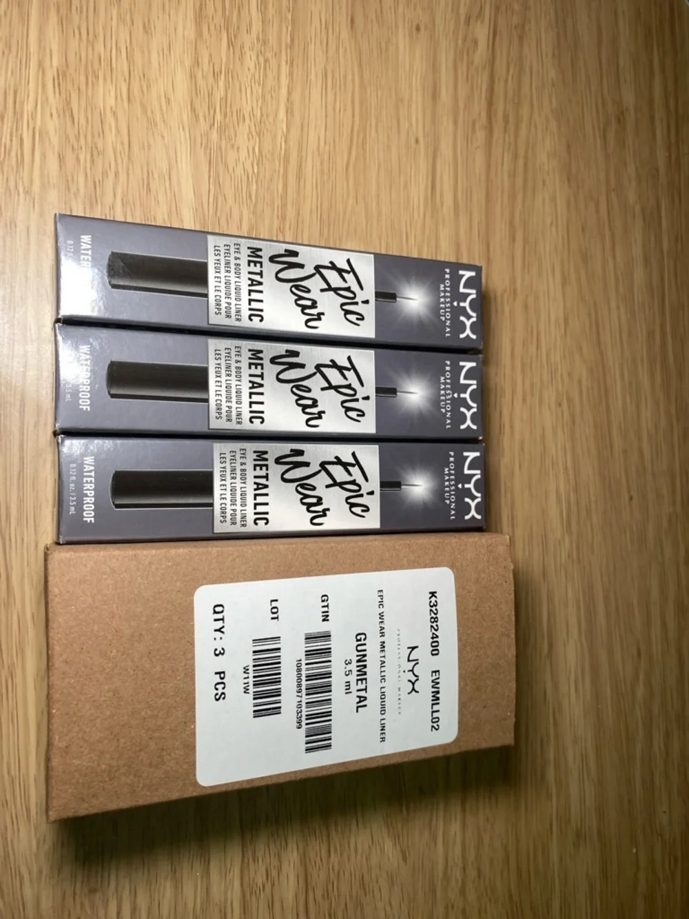 NYX liquid eyeliner and Primer Mini Product Duo in Brown and White Packaging